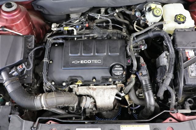 Used 2015 Chevrolet Cruze LT image 21