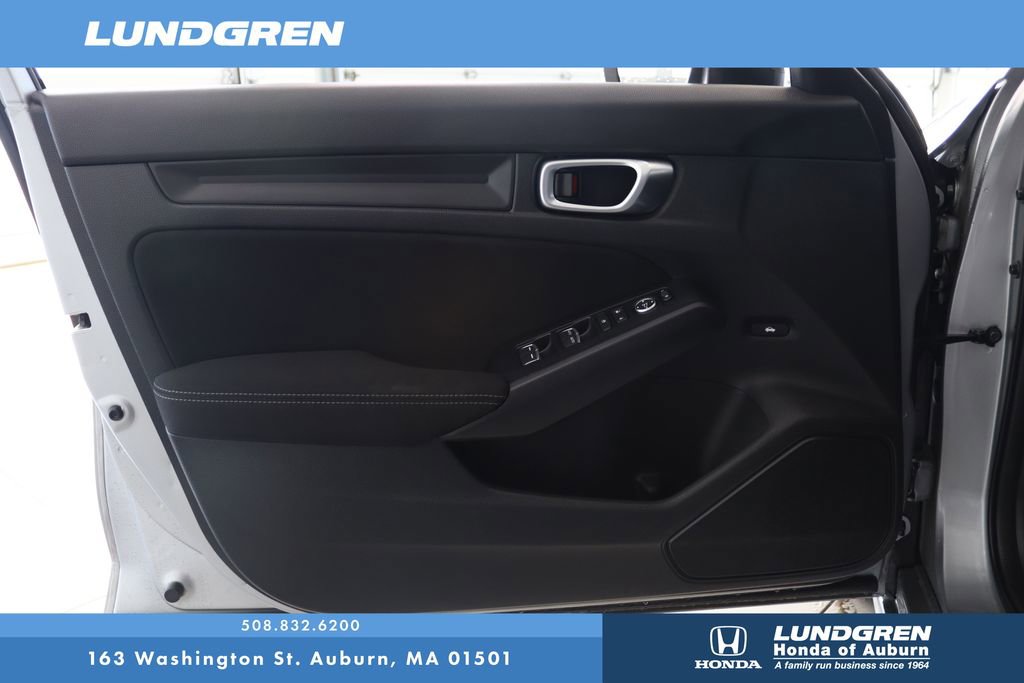 Used 2023 Honda Civic Sport image 9