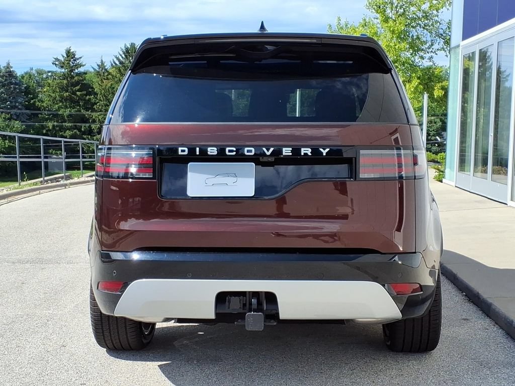 New 2026 Land Rover Discovery Limited Edition AWD/4WD image 4