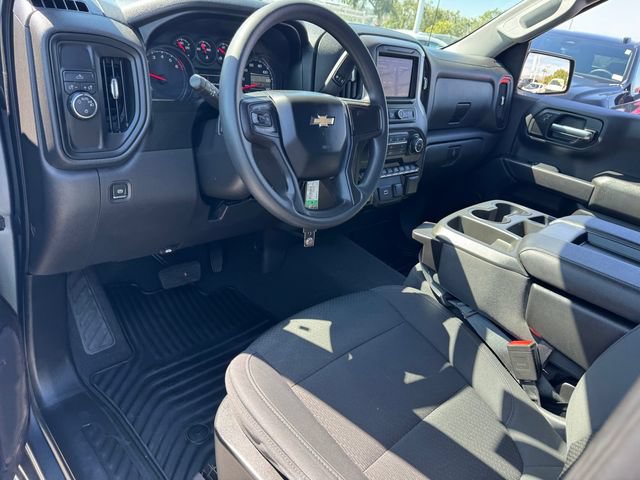 Used 2020 Chevrolet Silverado 1500 Custom w/ Custom Value Package RWD image 15