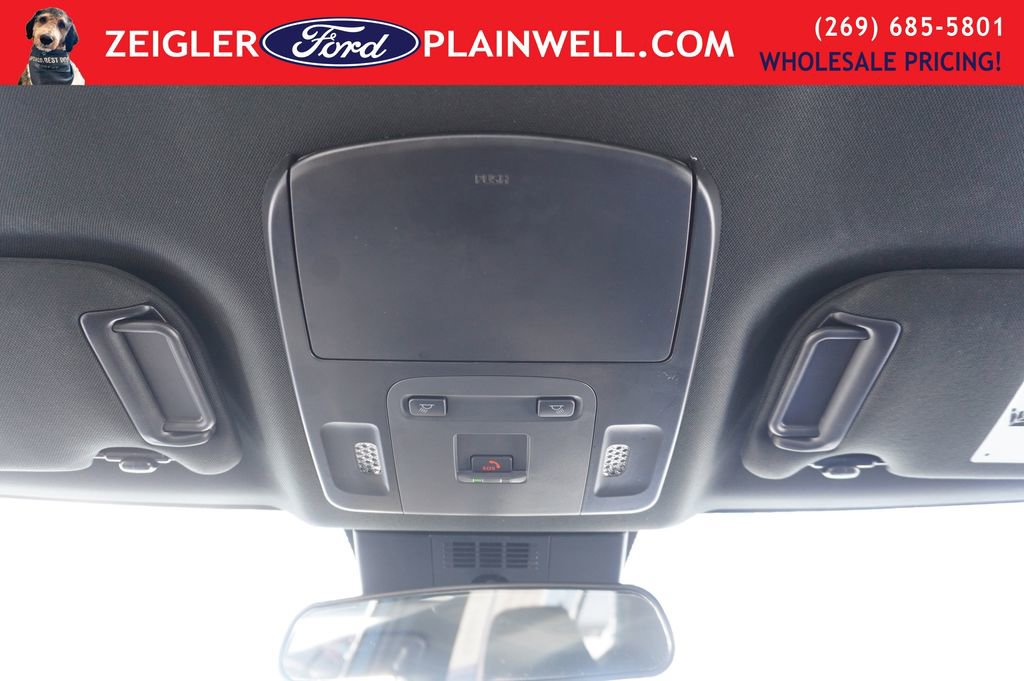 Used 2025 Toyota Camry SE image 27