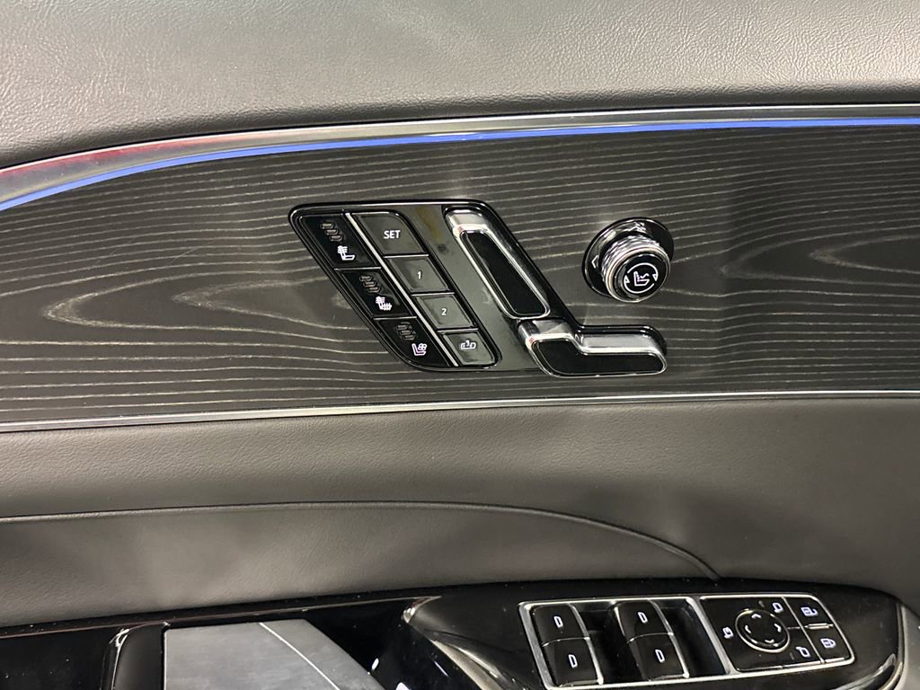 New 2025 Cadillac Lyriq Sport RWD image 23