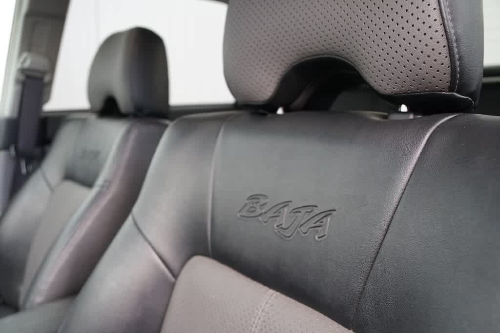 Used 2005 Subaru Baja Turbo AWD/4WD image 21