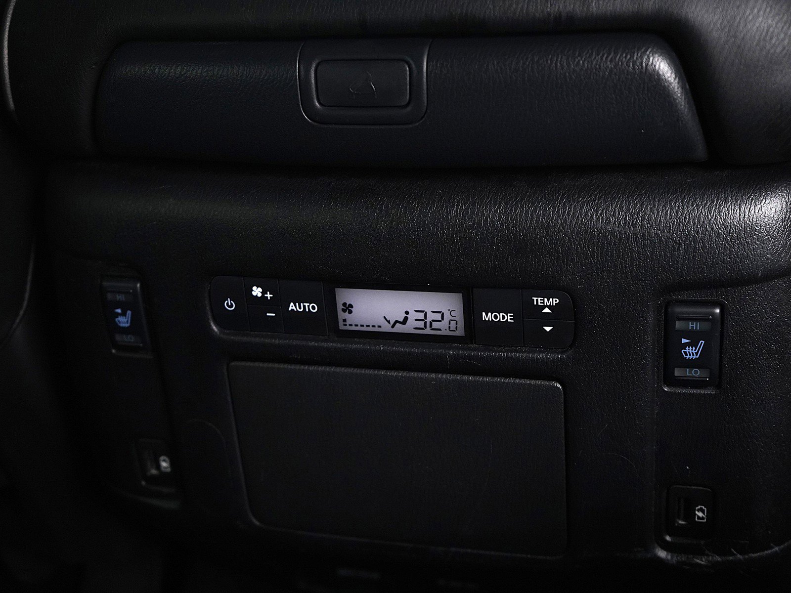 Used 2024 INFINITI QX80 Premium Select image 19