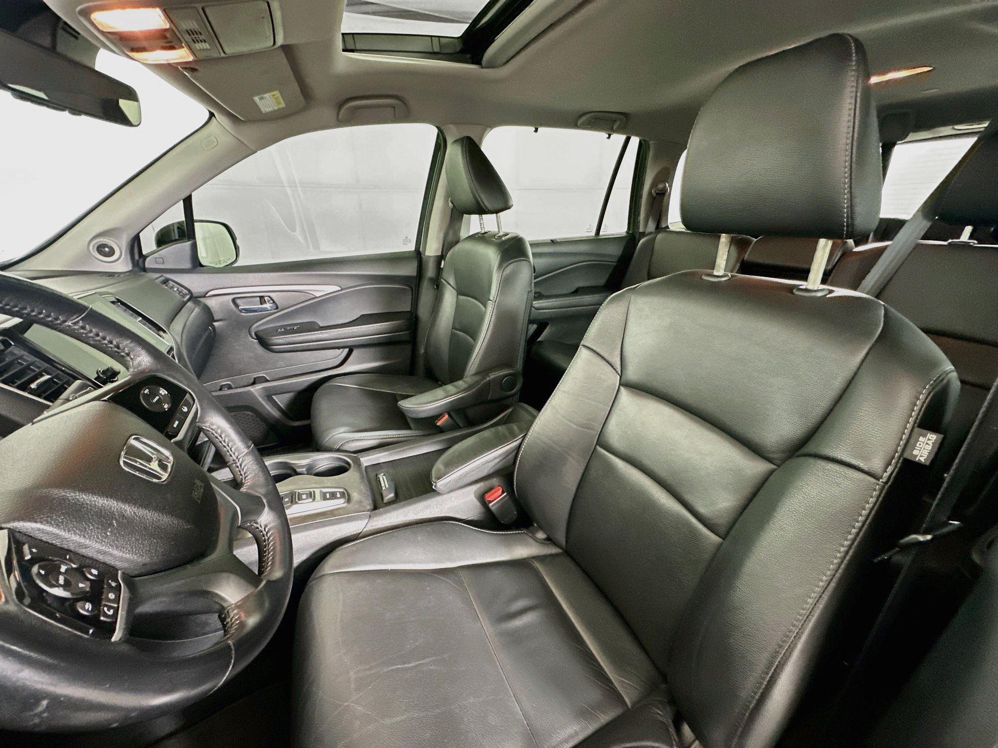 Used 2022 Honda Pilot Special Edition image 13