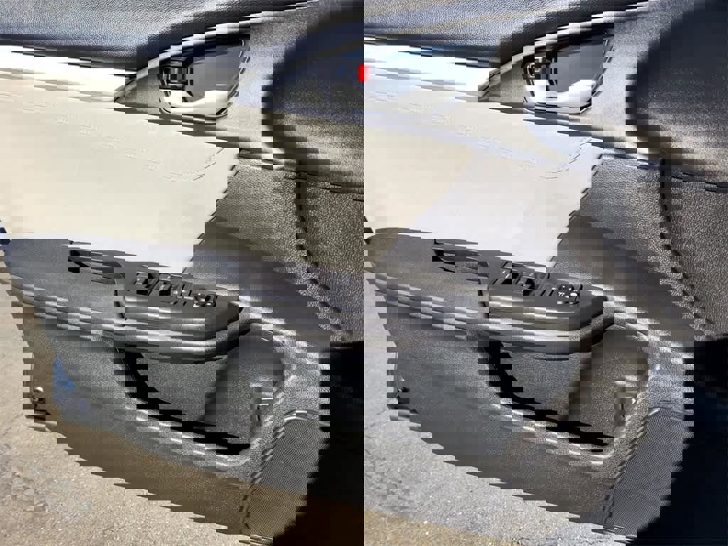 Used 2020 Honda Civic EX image 16