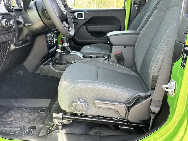 Used 2025 Jeep Wrangler Sport image 10