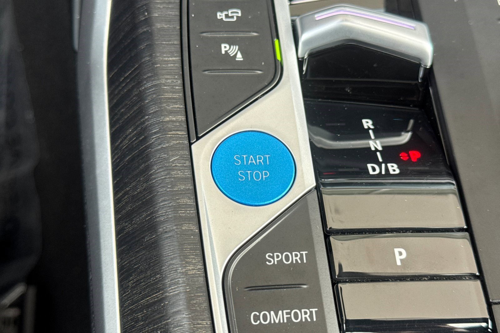 Certified 2023 BMW i4 eDrive35 RWD image 32