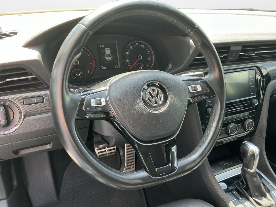 Certified 2020 Volkswagen Passat 2.0T R-Line image 13