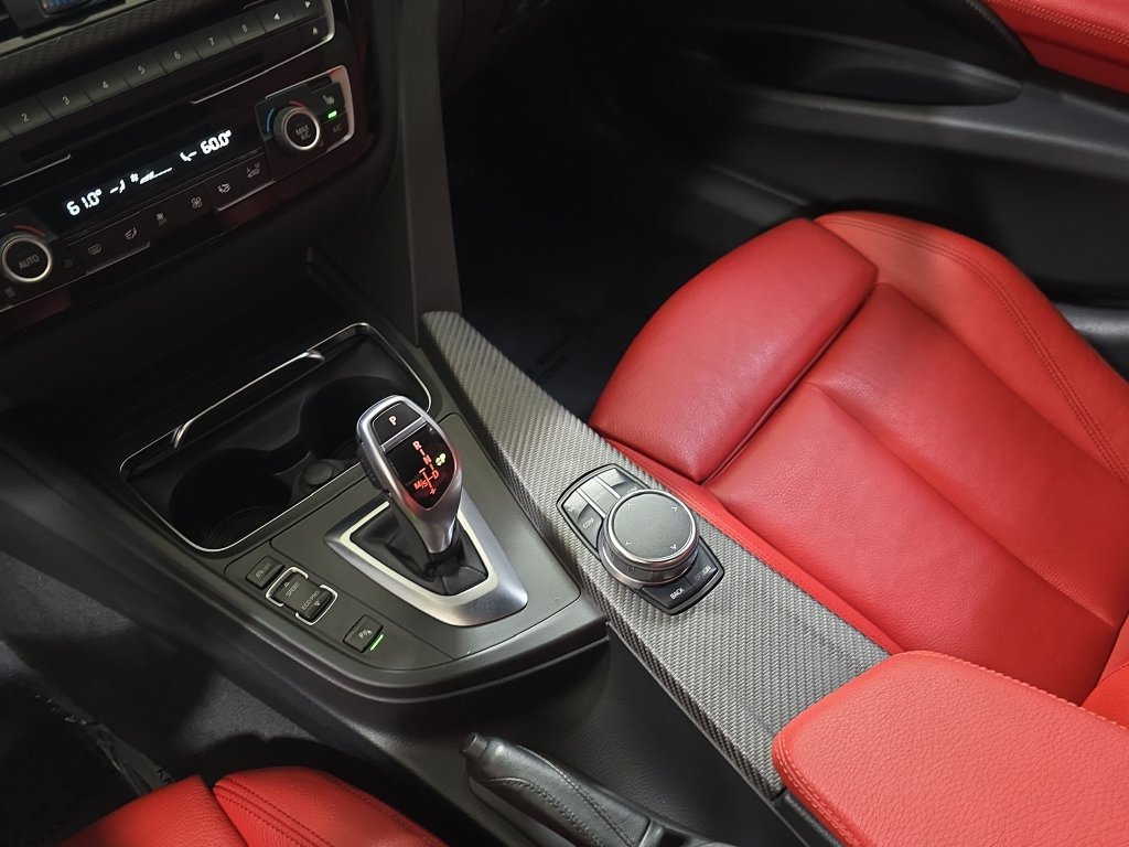 Used 2017 BMW 330i Sedan RWD image 26