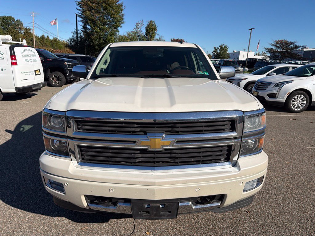 Used 2014 Chevrolet Silverado 1500 High Country w/ High Country Premium Package AWD/4WD image 3