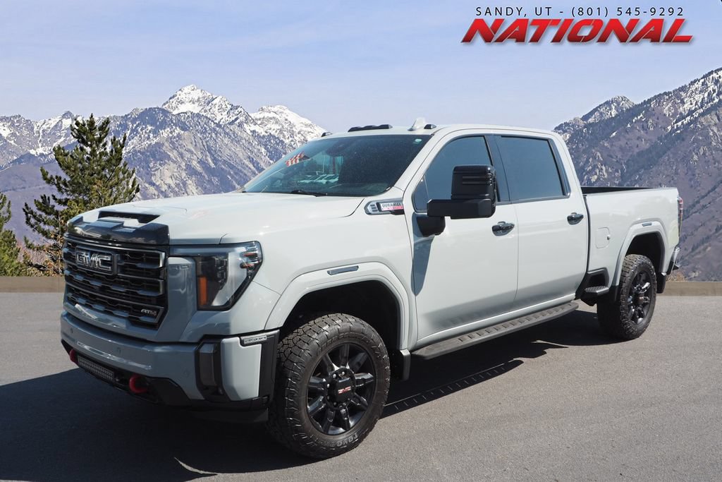 Used 2024 GMC Sierra 2500 AT4 w/ AT4 Premium Plus Package AWD/4WD image 1