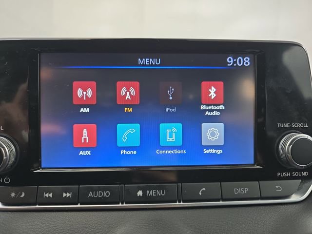 Used 2025 Nissan Sentra S image 27