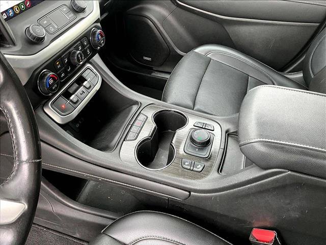 Used 2022 GMC Acadia SLT w/ LPO, Roadside Safety Package AWD/4WD image 15