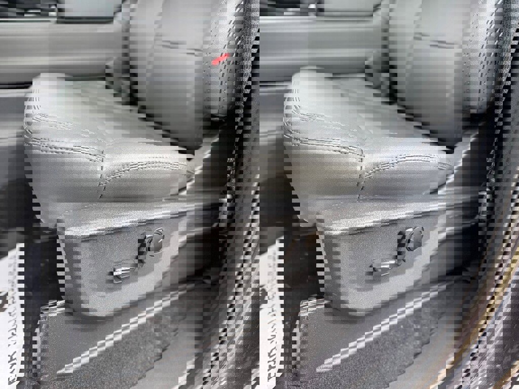 New 2026 Ford Expedition Max Active image 42