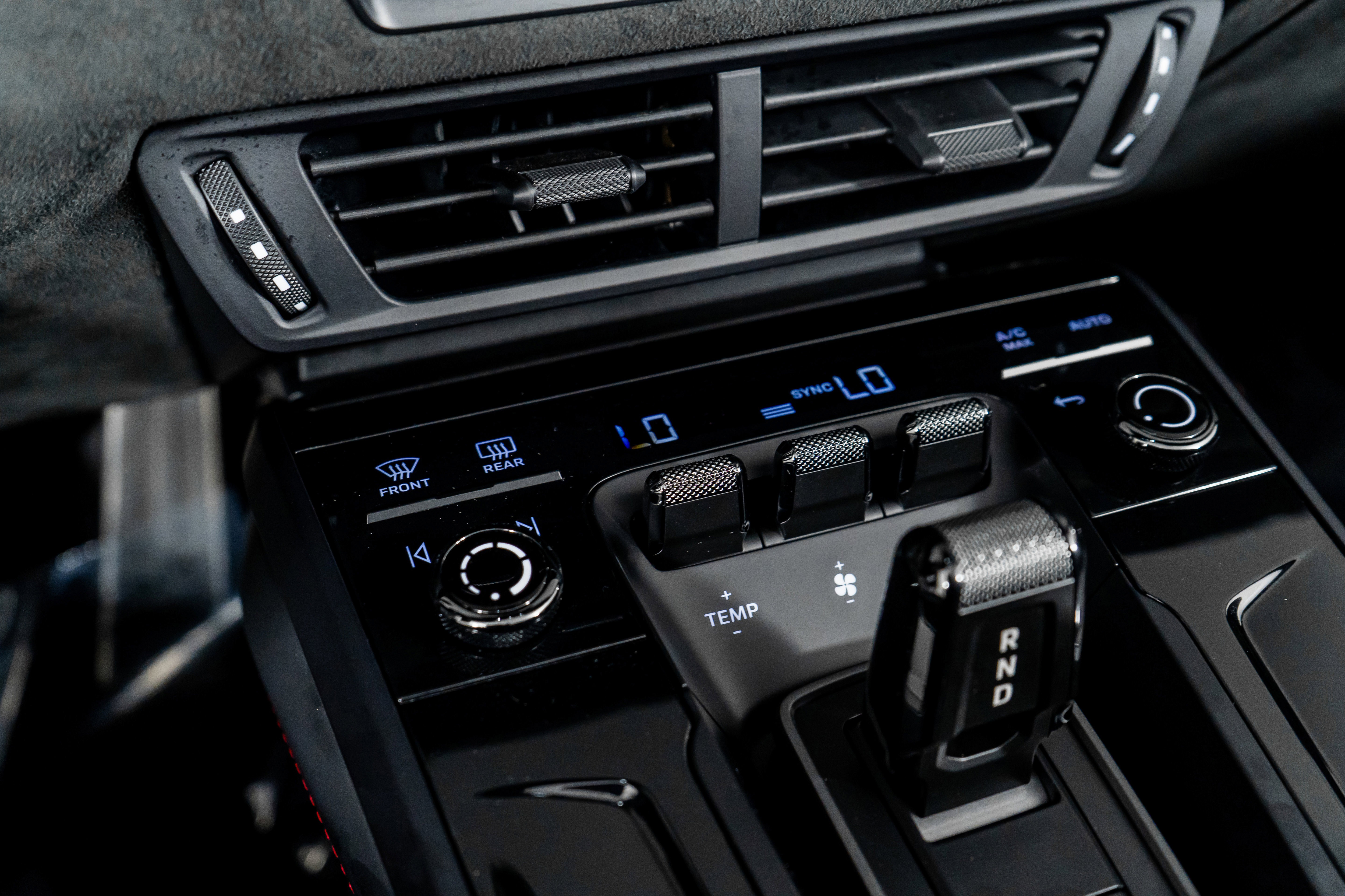 Used 2026 Porsche 911 Targa 4 GTS w/ Premium Package image 40