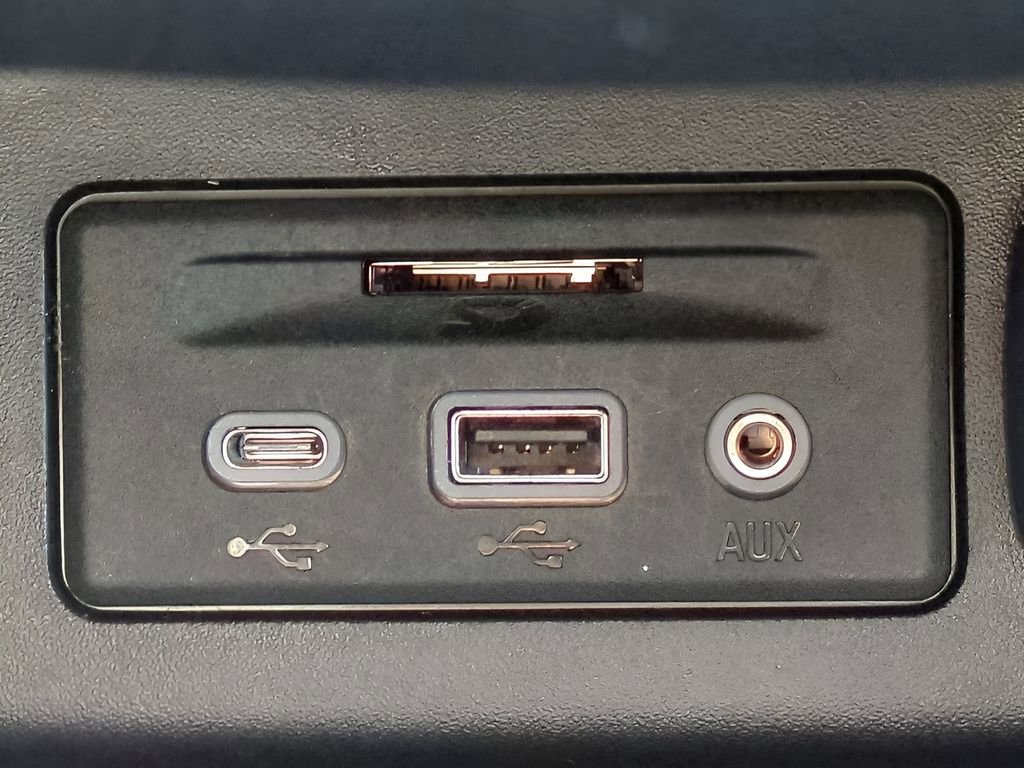 Used 2024 Chevrolet Equinox LT image 22