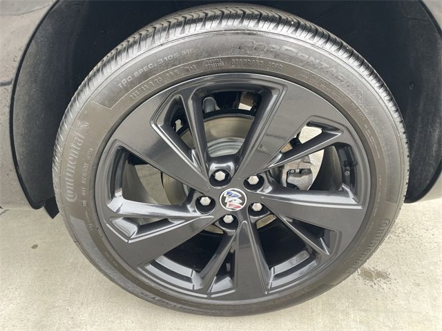 Used 2023 Buick Envision Essence w/ Sport Touring Package image 33