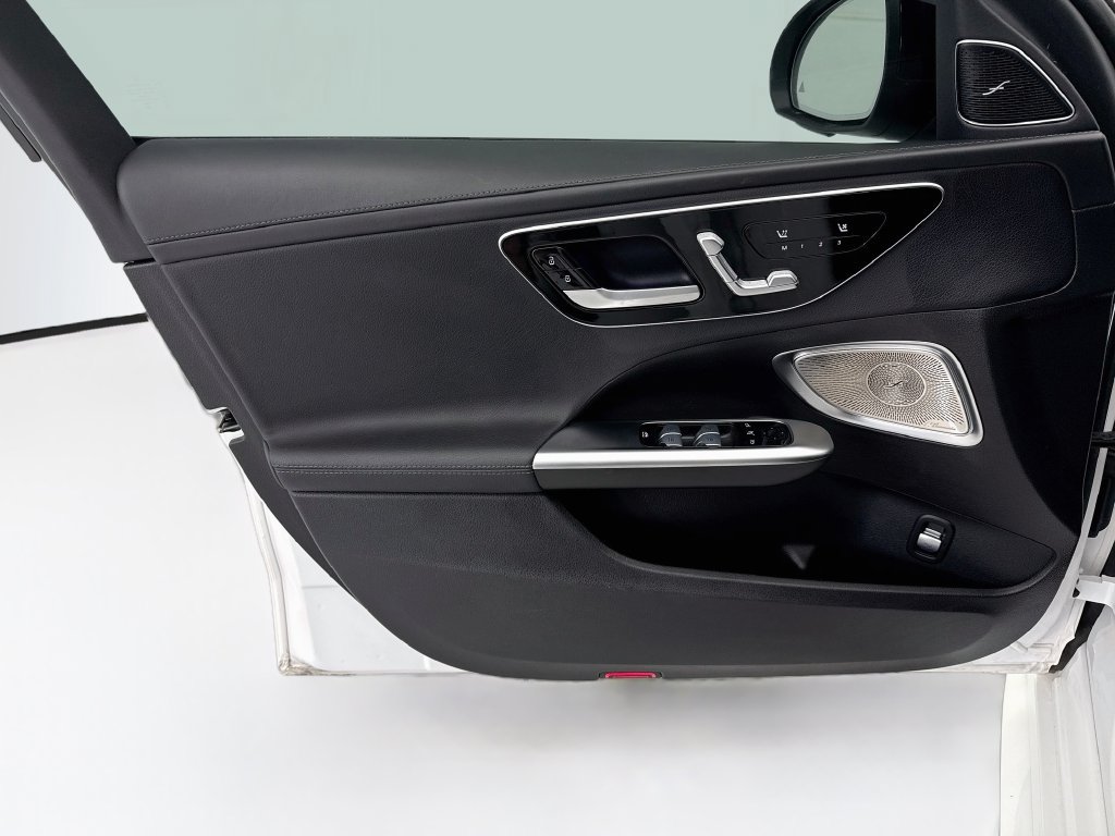 Certified 2024 Mercedes-Benz C 300 Sedan image 23