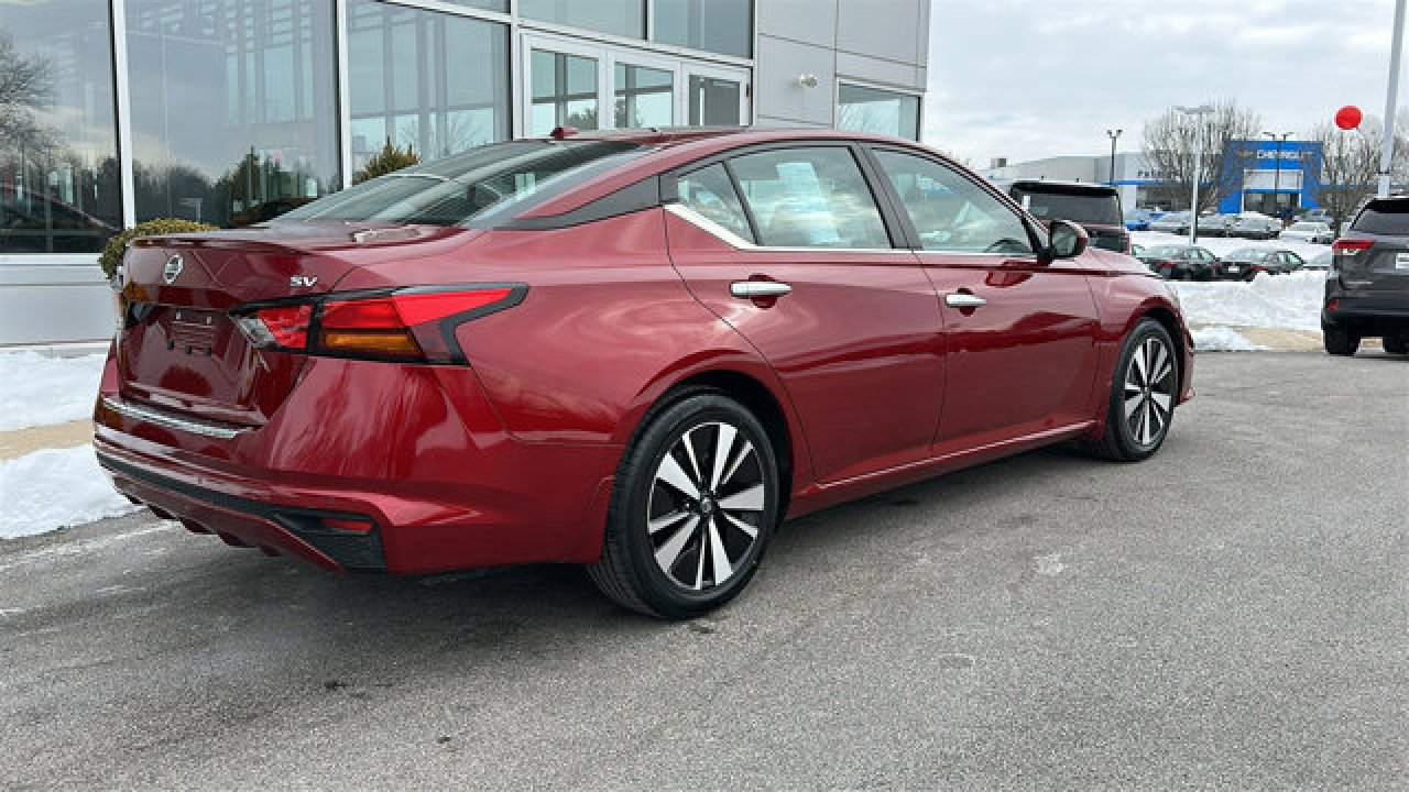 Certified 2022 Nissan Altima 2.5 SV image 8