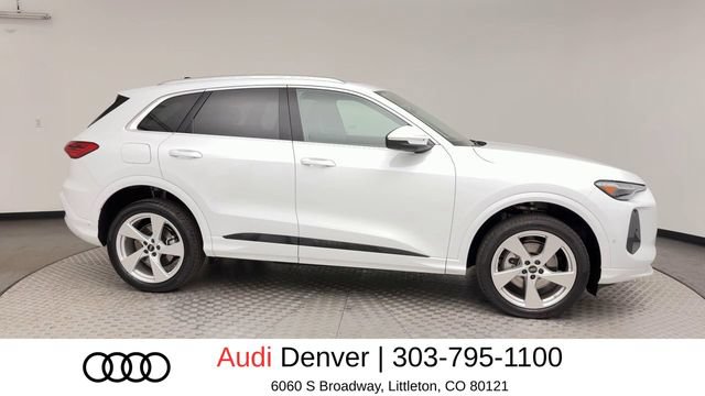 Used 2025 Audi Q5 Premium w/ Premium Plus AWD/4WD image 9