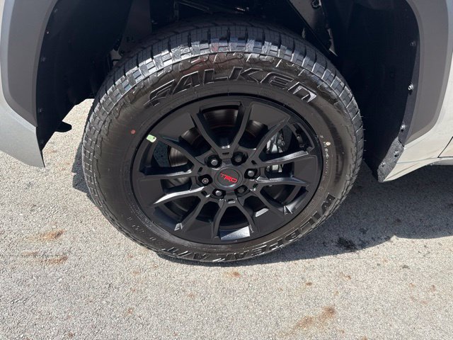 New 2026 Toyota Tundra SR5 AWD/4WD image 10