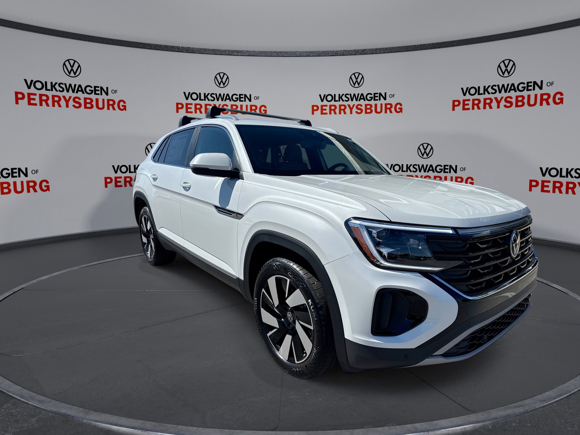 New 2026 Volkswagen Atlas Cross Sport SEL image 2