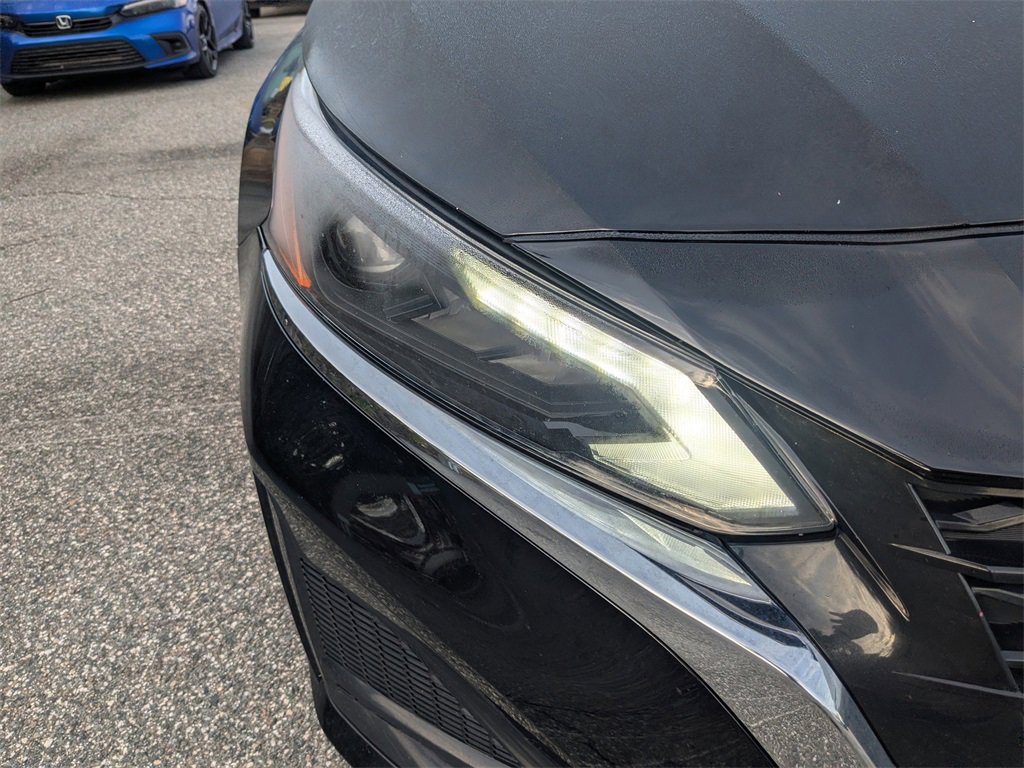 Used 2024 Nissan Altima 2.5 SV image 10