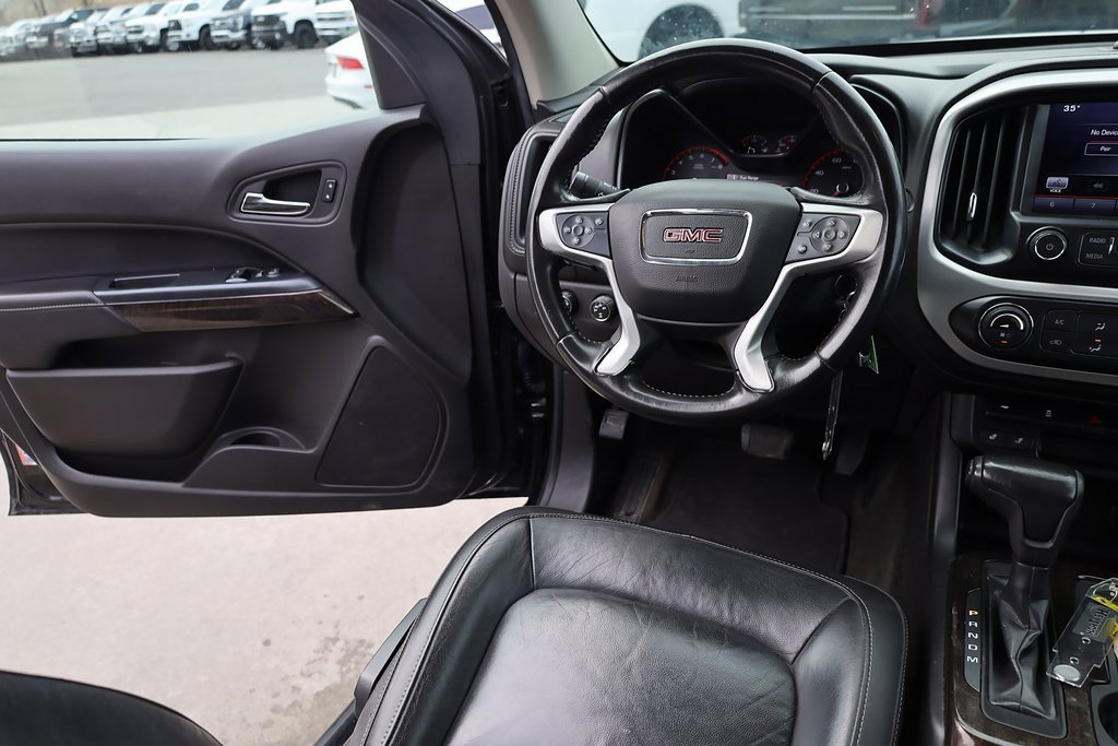 Used 2015 GMC Canyon SLT w/ Driver Alert Package image 18