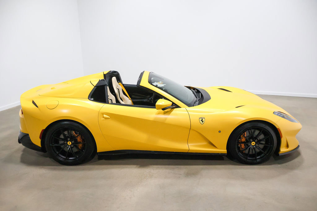 Used 2022 Ferrari 812 GTS image 79