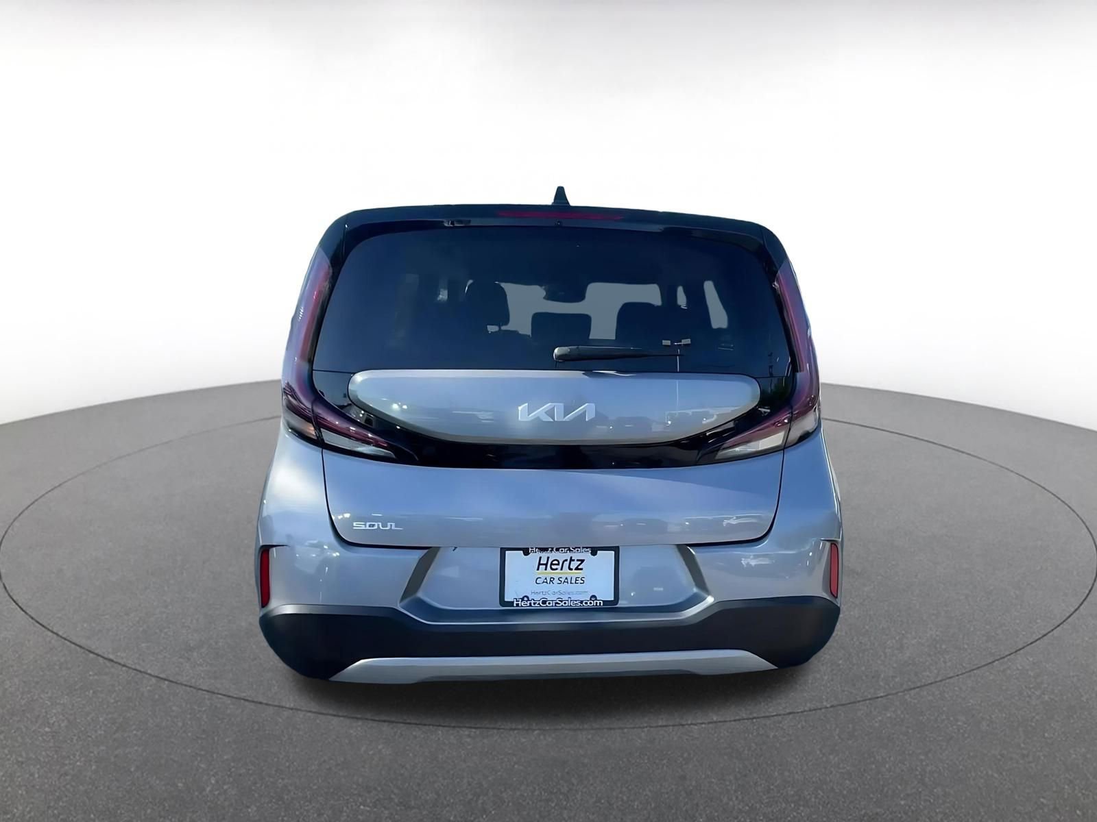 Used 2025 Kia Soul LX w/ LX Technology Package image 12