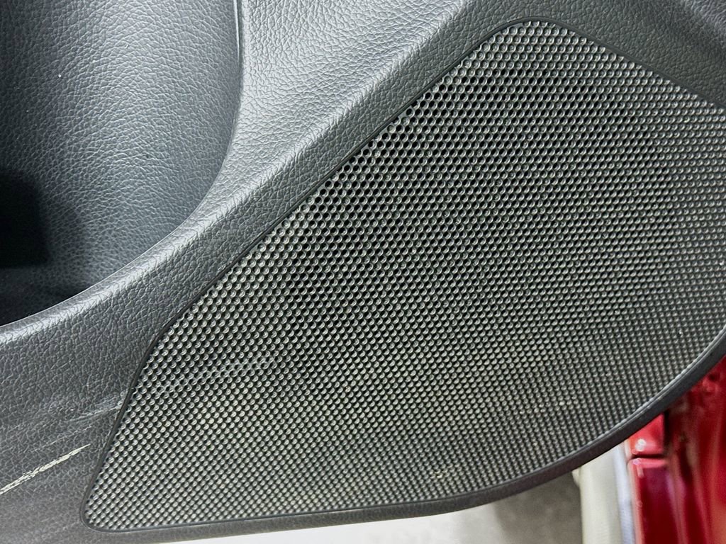 Used 2016 Subaru Crosstrek 2.0i Premium image 21