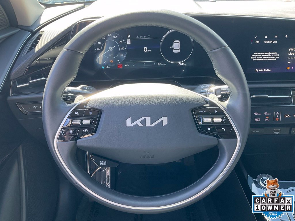 Used 2025 Kia Niro Wind FWD image 40