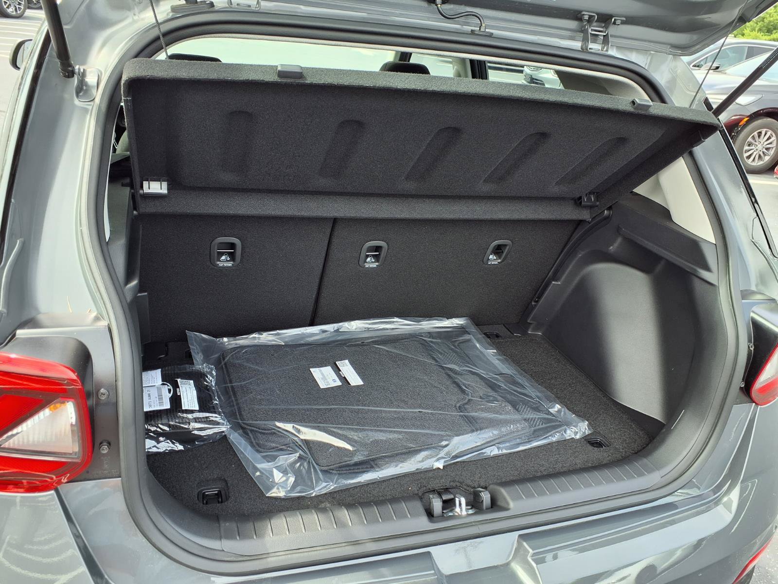 Used 2026 Hyundai Venue SEL FWD image 26