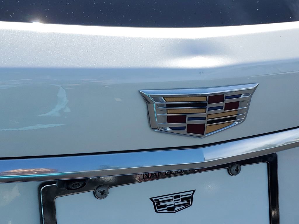 Certified 2023 Cadillac XT5 Premium Luxury w/ LPO, Floor Liner Package FWD image 29