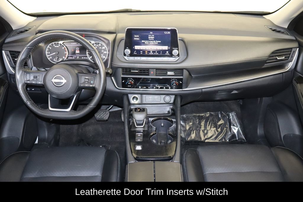 Used 2024 Nissan Rogue SV w/ SV Premium Package image 14