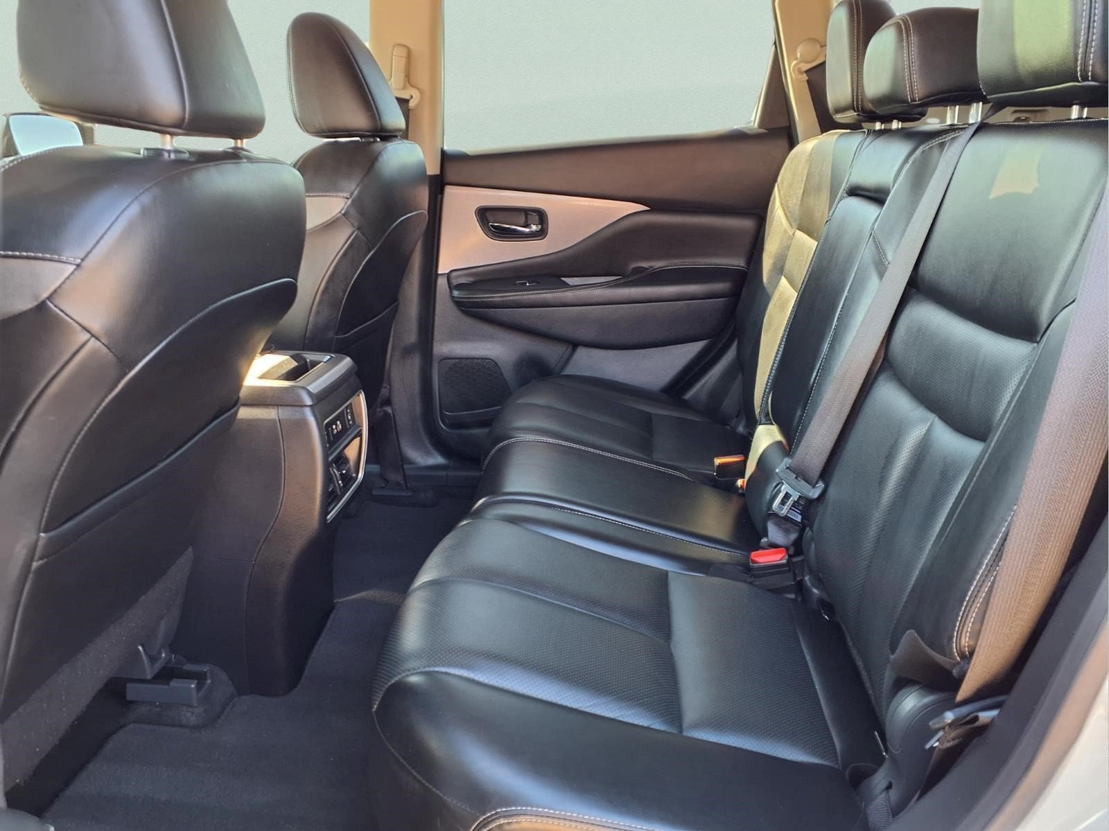 Used 2023 Nissan Murano SL w/ SL Moonroof Package FWD image 11