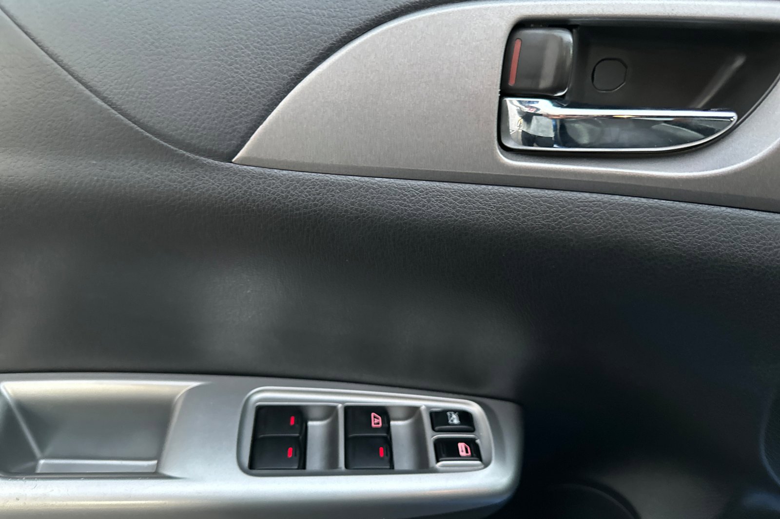 Used 2009 Subaru Impreza WRX STI image 11