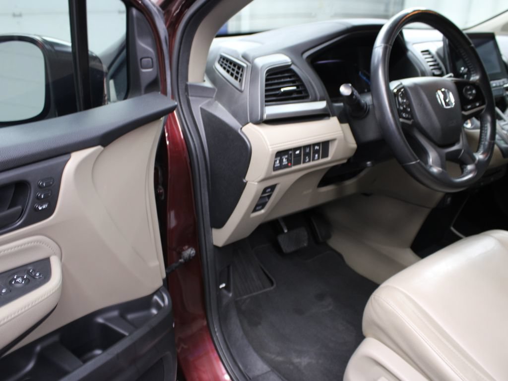 Used 2018 Honda Odyssey Touring image 50