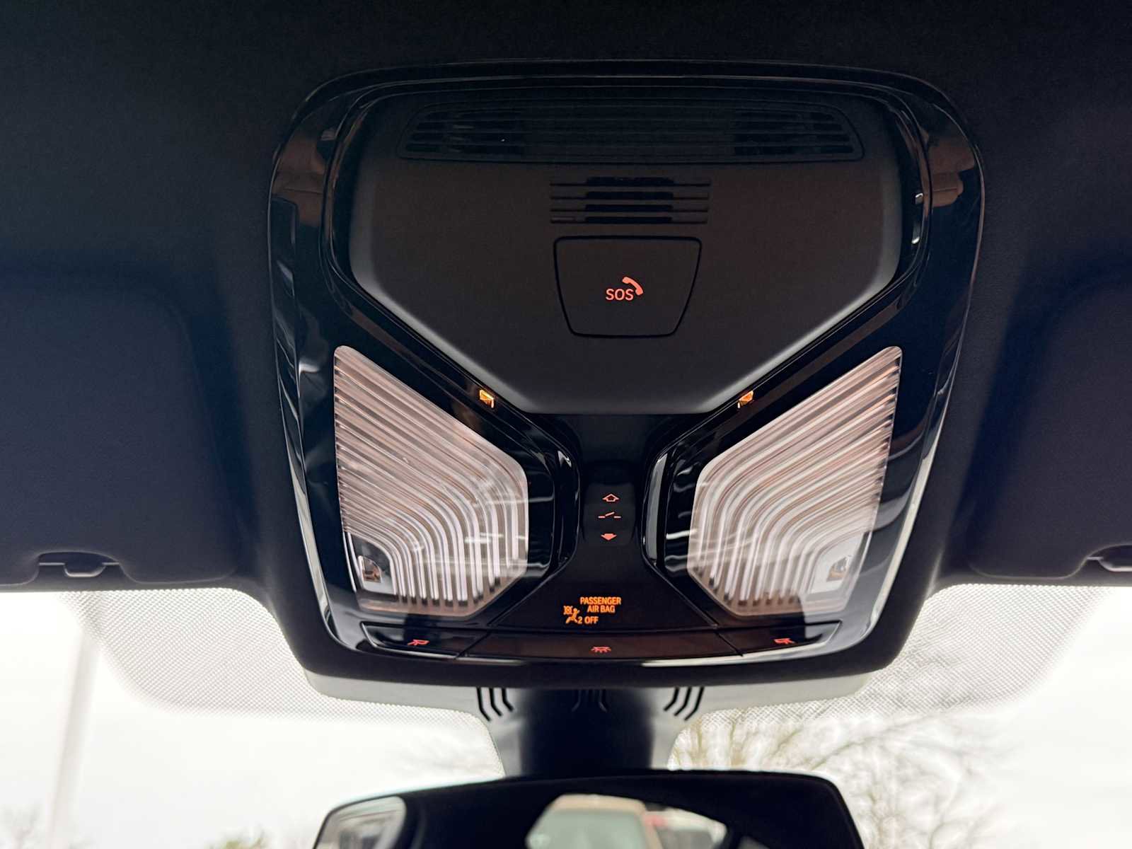 Used 2023 BMW 540i xDrive w/ M Sport Package image 39