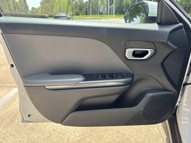 Used 2025 Kia K4 FWD image 24