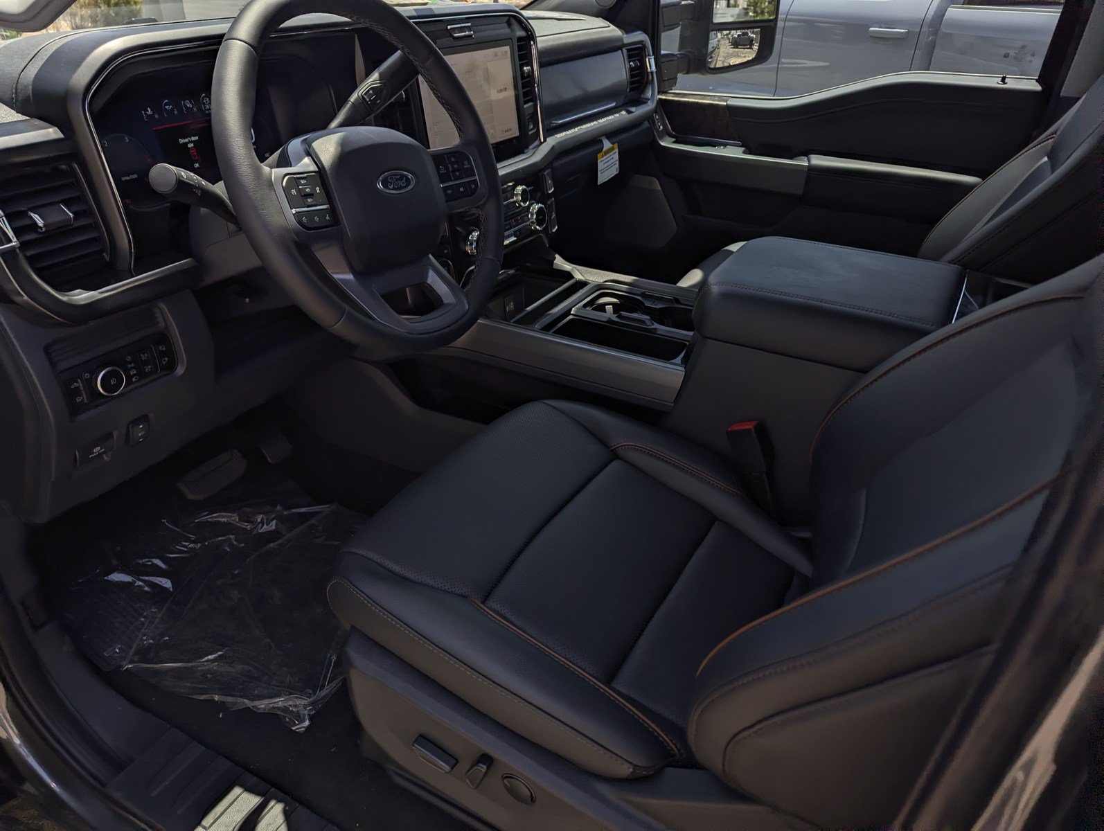 New 2026 Ford F250 Lariat w/ FX4 Off-Road Package AWD/4WD image 10