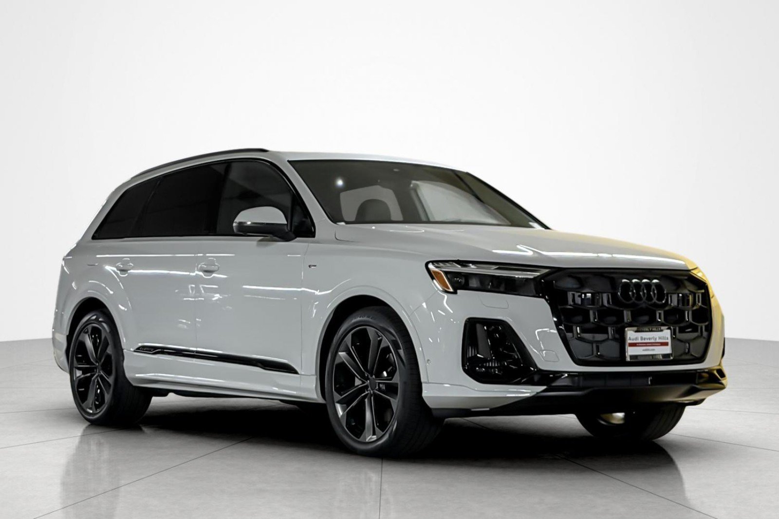 New 2026 Audi Q7 Premium Plus AWD/4WD image 2