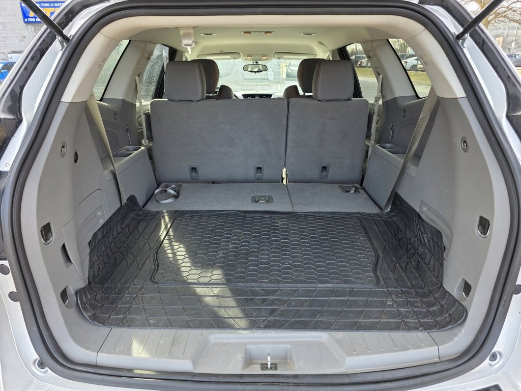 Used 2016 Chevrolet Traverse LS image 13