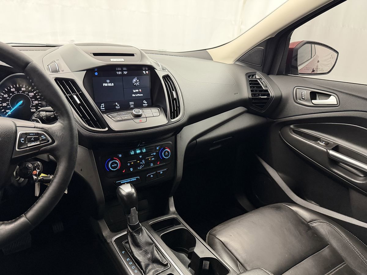Used 2017 Ford Escape SE w/ SE Leather Comfort Package FWD image 14