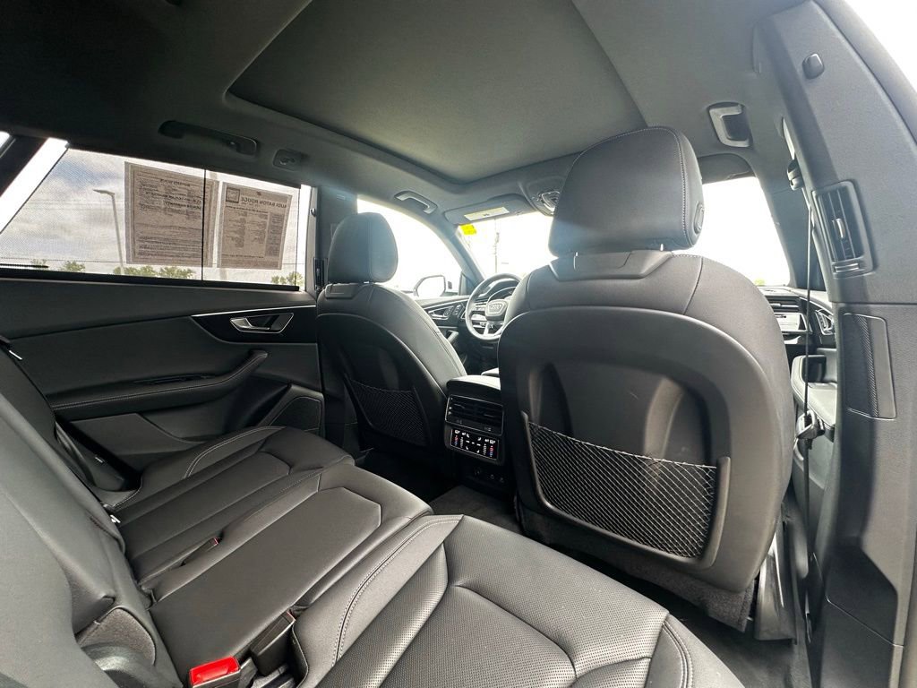 Certified 2025 Audi Q8 Premium Plus w/ Premium Plus Package image 29