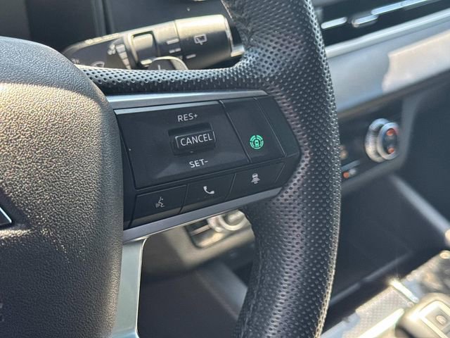 Used 2023 Mitsubishi Outlander SE FWD image 31
