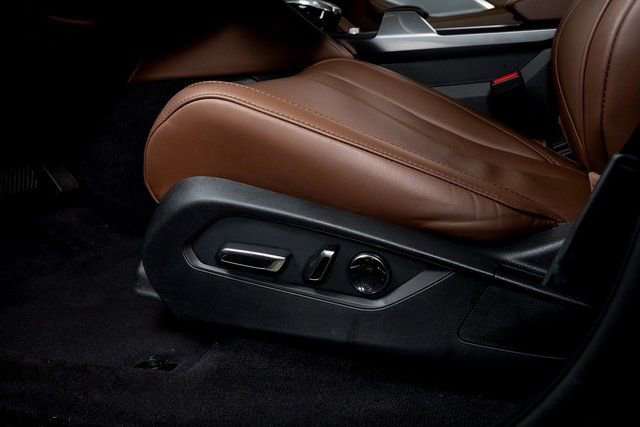 Used 2023 Acura MDX SH-AWD w/ Technology Package image 21