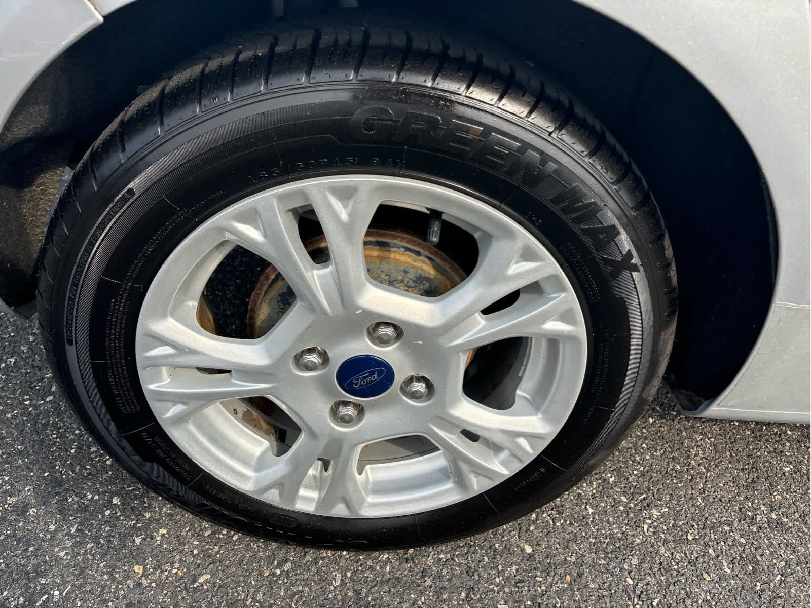 Used 2016 Ford Fiesta SE FWD image 22