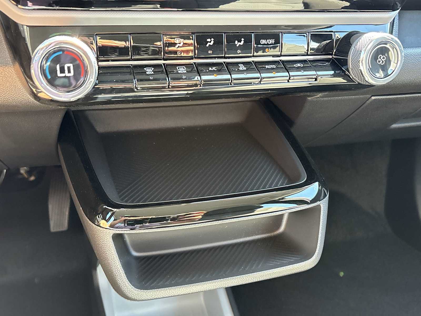 New 2027 Chevrolet Bolt LT FWD image 17